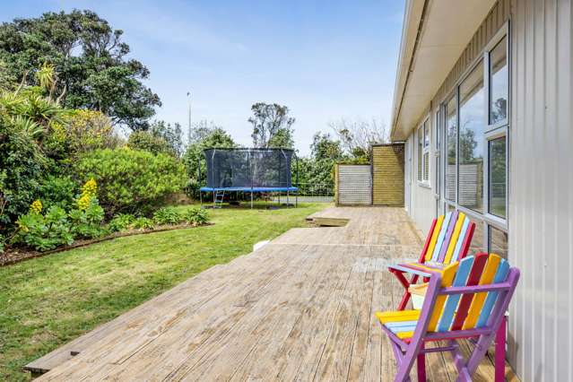 1 Pohutukawa Drive Opunake_2