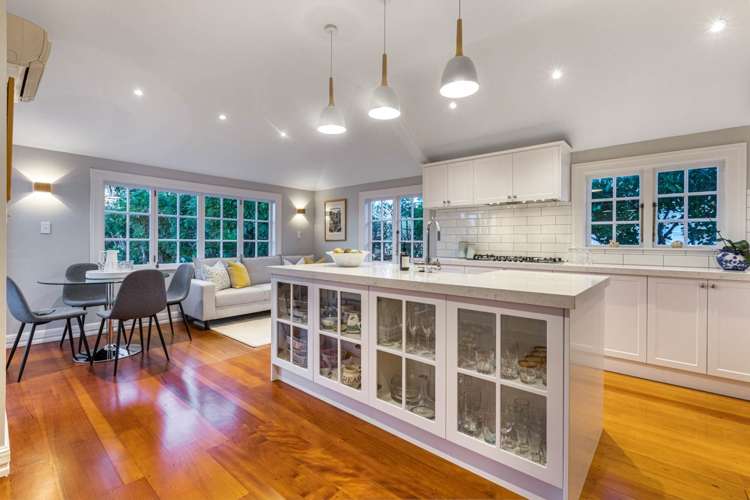 38 William Bond Street Stanley Point_23