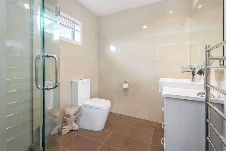 4 Kildare Road Flat Bush_19