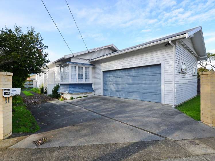 142 Kings Crescent Lower Hutt_0