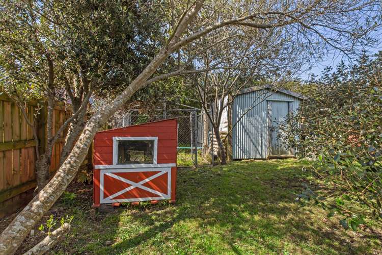 23 Lorenzen Bay Road Raglan_14