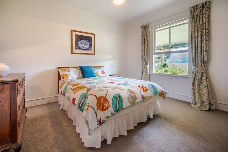 16 Aubrey Street South Akaroa_13