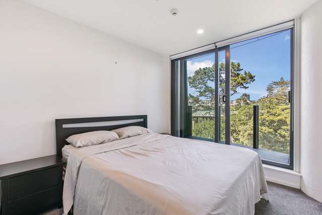 504/18 Saint Martins Lane Grafton_4