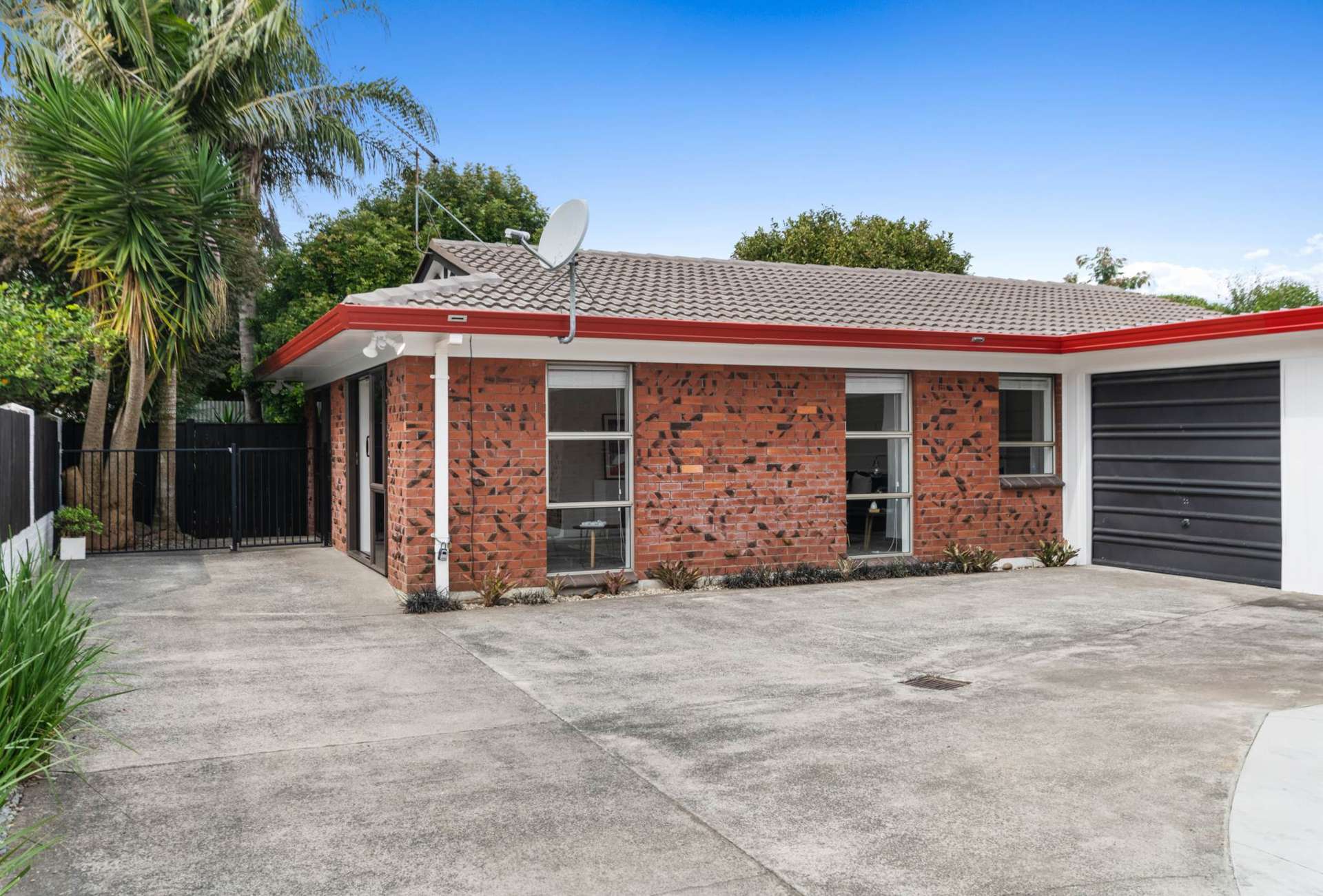 2/22 Beaumaris Way Conifer Grove_0