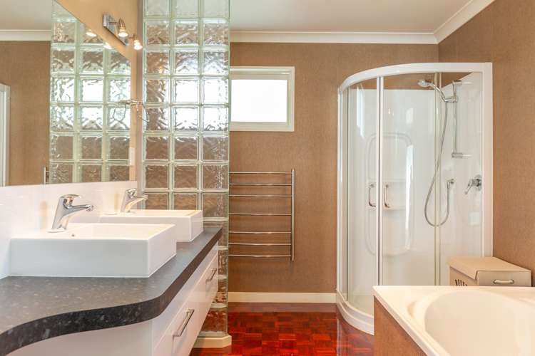 289g Waikawa Road Waikawa_14