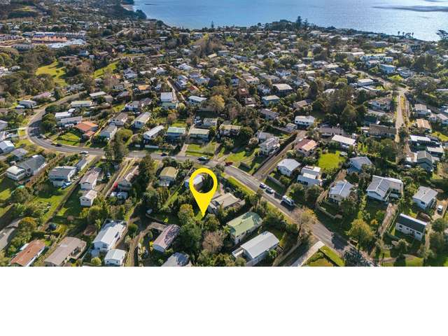 109A Brian Crescent Stanmore Bay_3