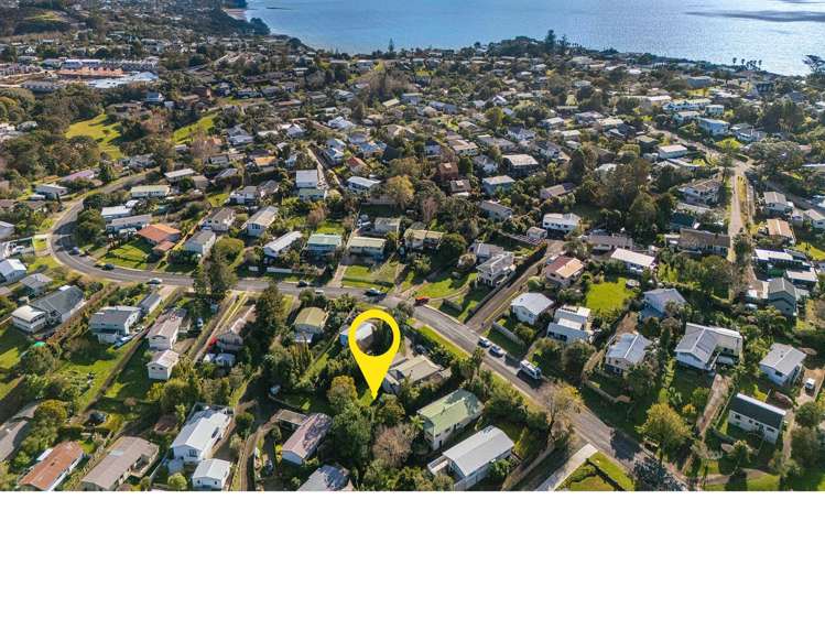 109A Brian Crescent Stanmore Bay_2