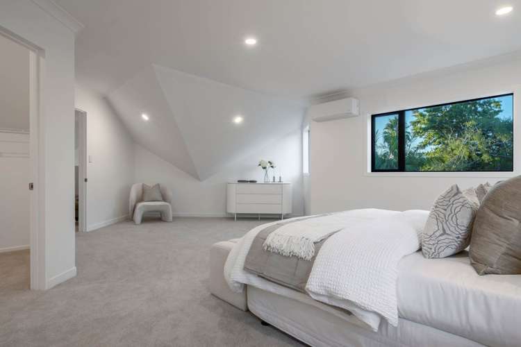 35 Churchouse Road Greenhithe_12