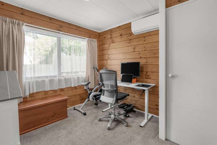 6 Garnet Grove Birchville_11