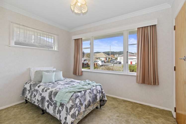 557 Fergusson Drive Trentham_14