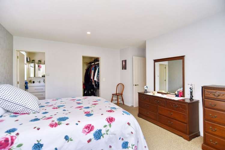 21 Thornwood Place Redwood_12