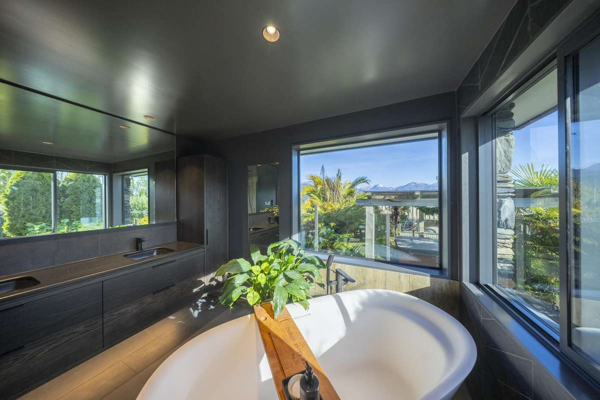 108 William Stephen Road_5