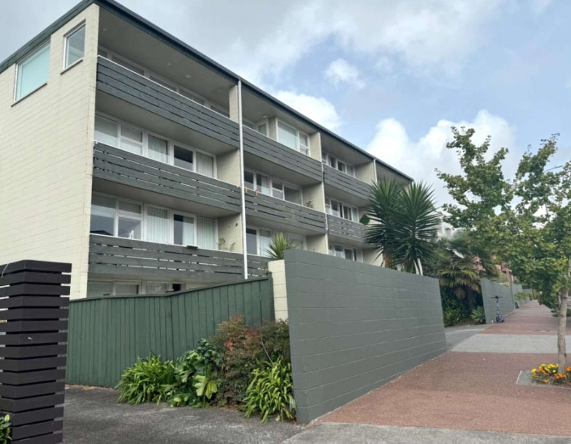 15/49 St Stephens Avenue Parnell_0