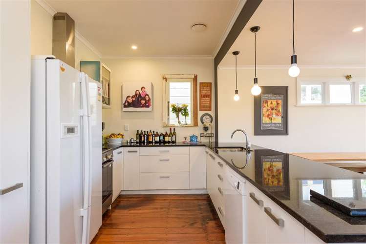 29 Chilka Street Berhampore_15