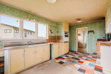5 Omokoroa Road_3