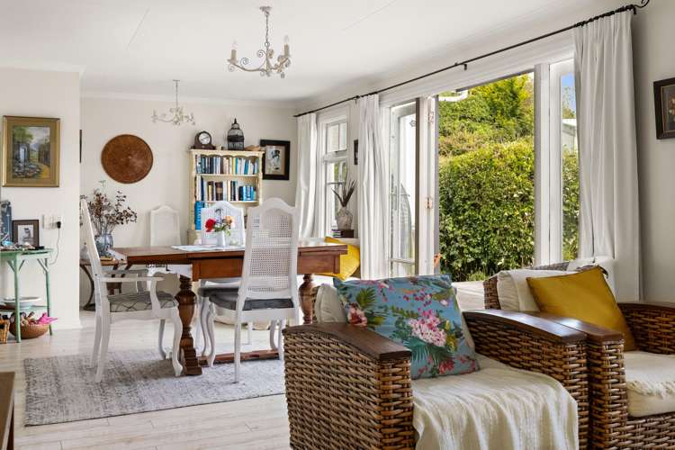 10 Muri Street Aramoana_8