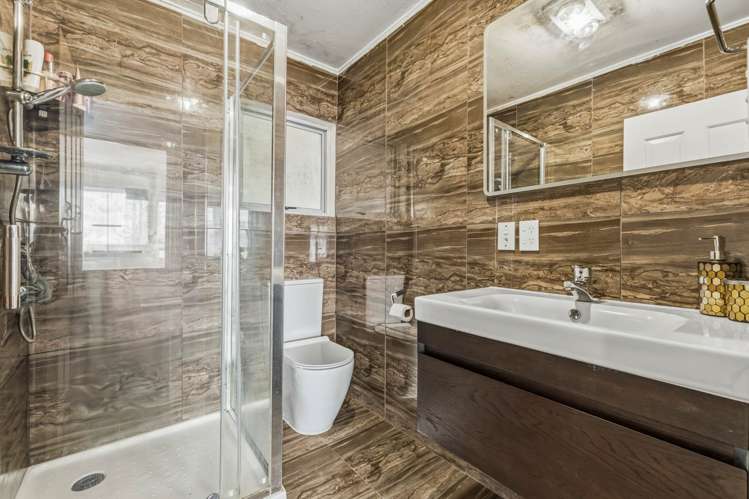 30 McKean Avenue Manurewa_13