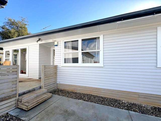 Three double bedroom home near the water