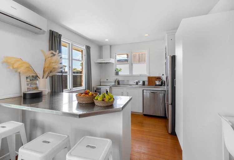 52 Anderson Avenue Pt England_6