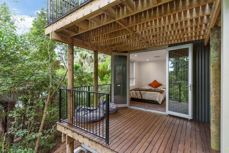 58 Laingholm Drive Laingholm_12