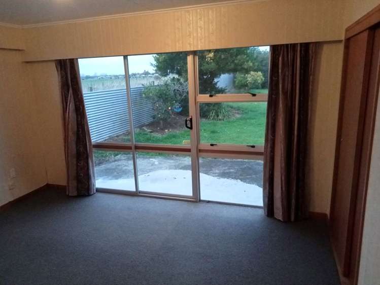 42 Kimberley Grove Westbrook_1
