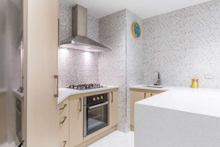 5f/18 Hobson Street Auckland Central_6