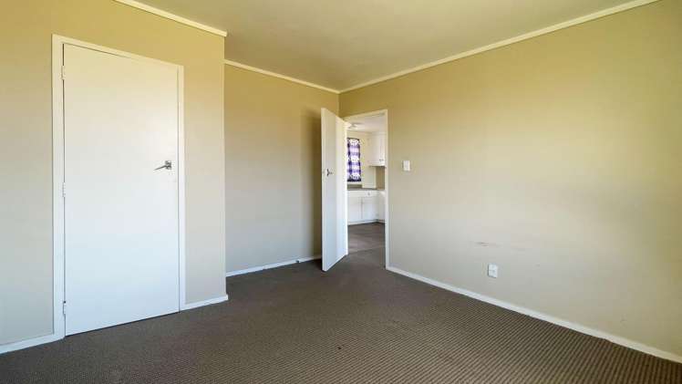 2/10 Pratt Street Papakura_5
