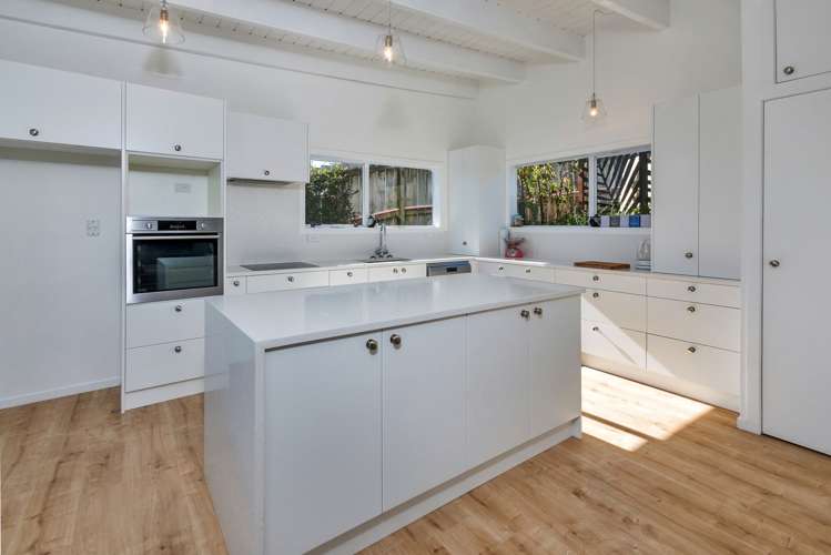 2d Hammond Avenue Hatfields Beach_5