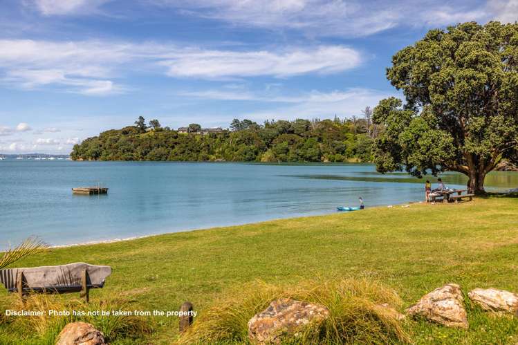 17 Shelly Beach Road Surfdale_24