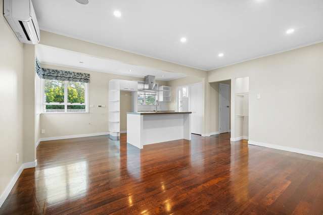 44 Glengarry Road Glen Eden_4