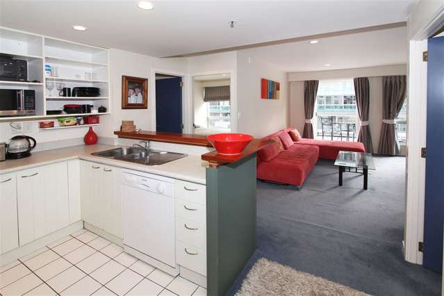 2b/163 The Terrace Wellington Central_1