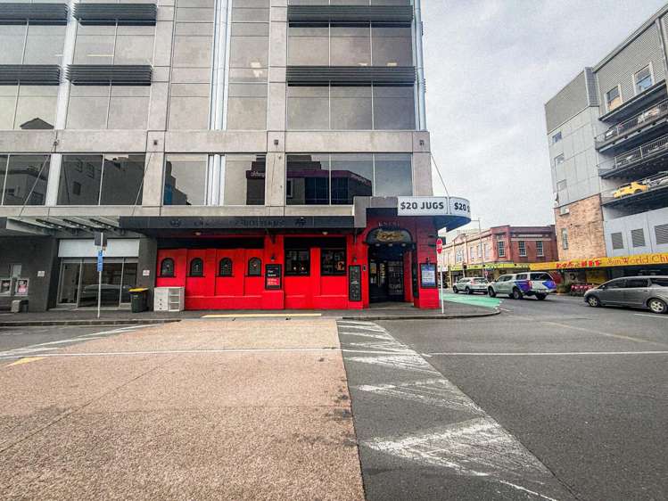 414 Khyber Pass Road Newmarket_14