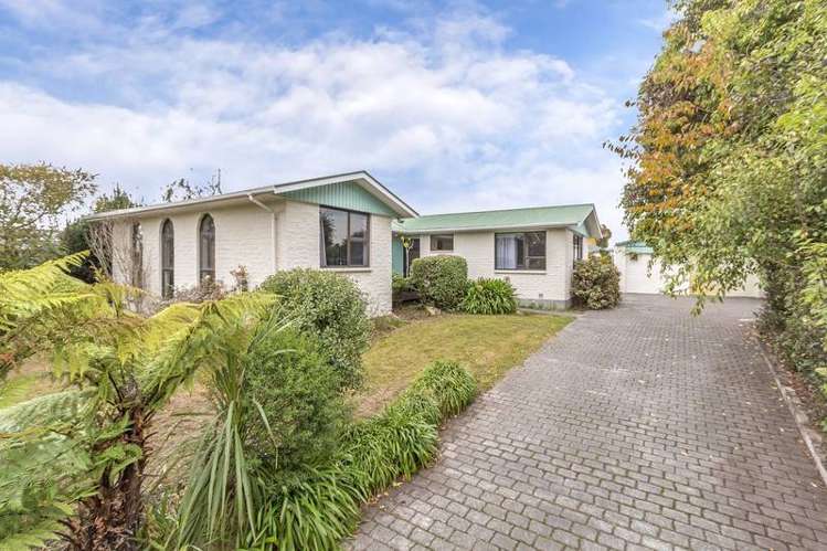 35 Warren Crescent Hillmorton_0