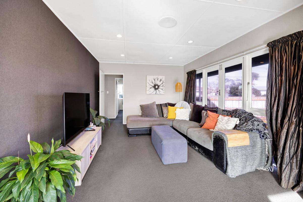 6 Pacey Avenue_1