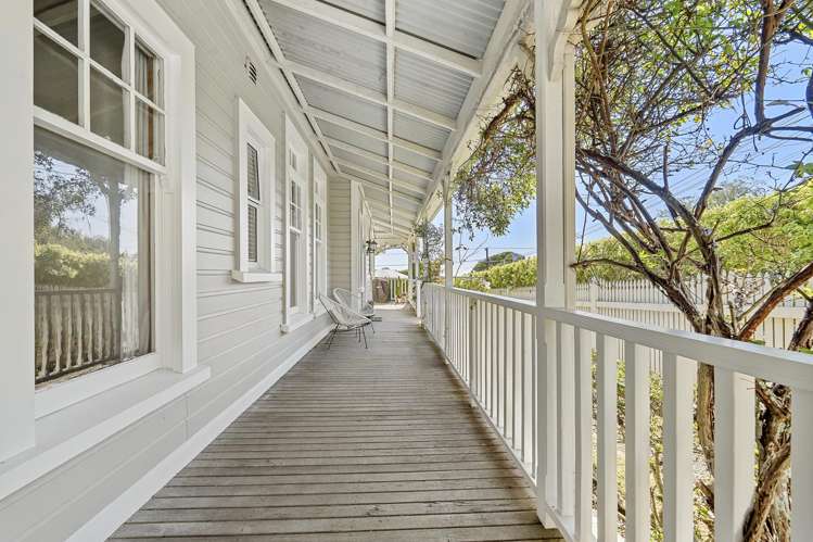 62 Gilbert Street New Plymouth_38