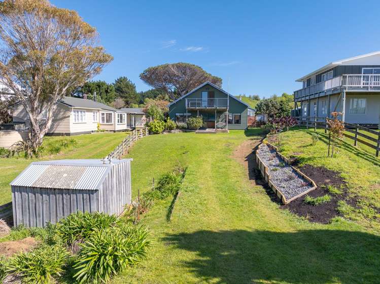 22 Pinedale Crescent Riversdale Beach_1