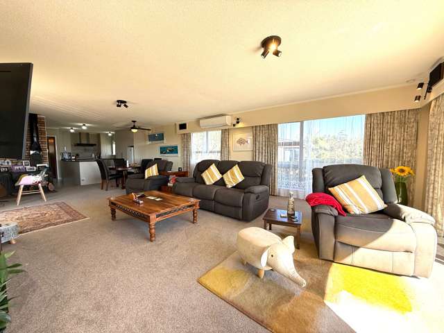 6 Upper Wainui Road Raglan_2