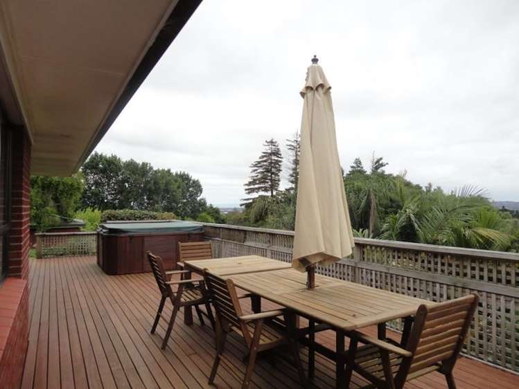 69 Awanui Rise Papakura_6