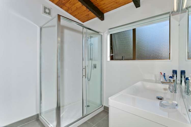 2/77 Birkdale Road Birkdale_11