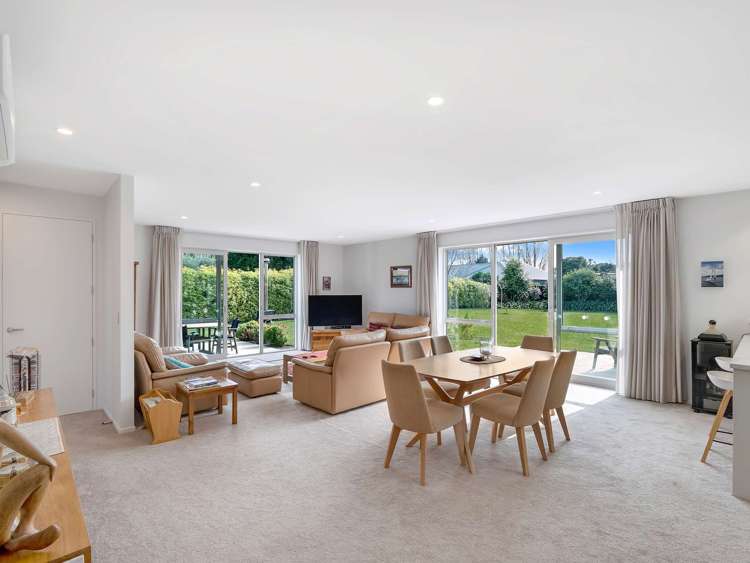 3 Aberdeen Place Amberley_26