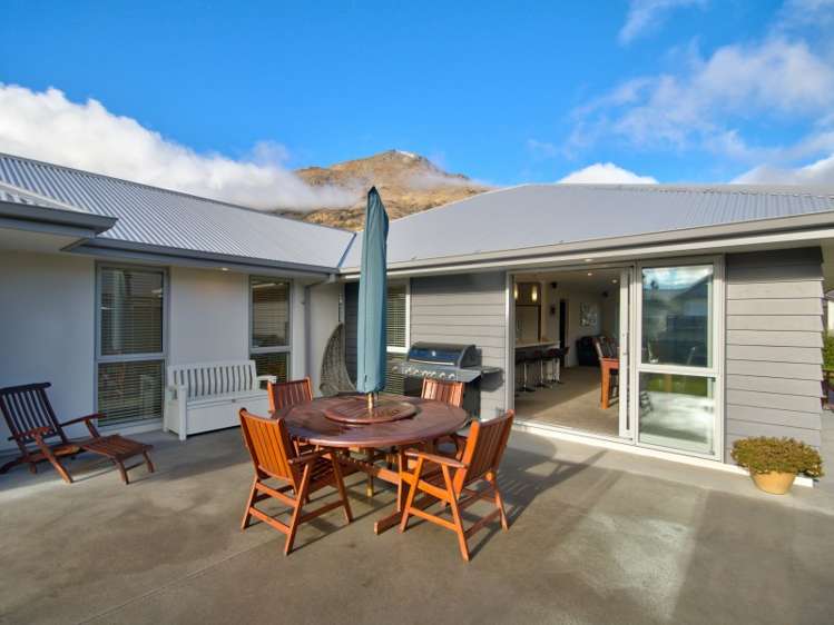 25 Myles Way Lower Shotover_5