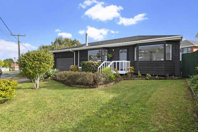 Modern, Family Home Westlake Zone