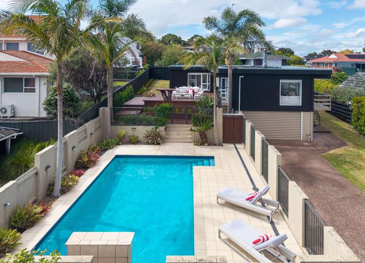 22 Andrea Place Sunnyhills_7