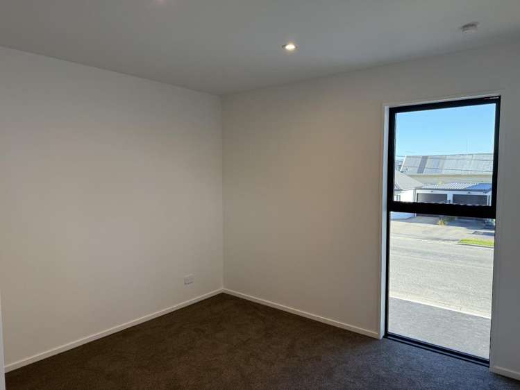 2/2 Allard Street 1434_5