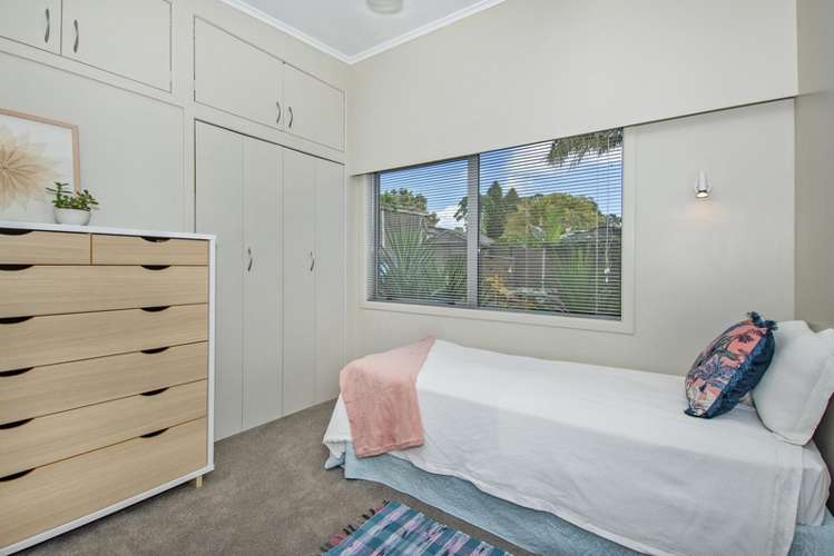 3 Lincoln Place Kamo_13