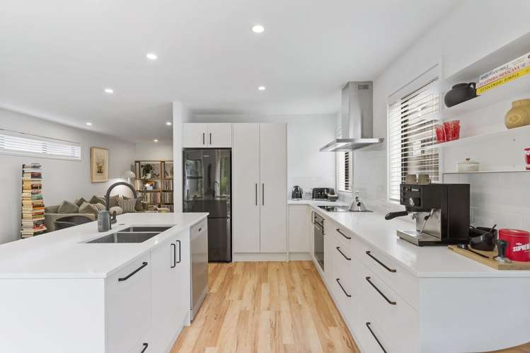 11a Pakaraka Drive Papakura_1