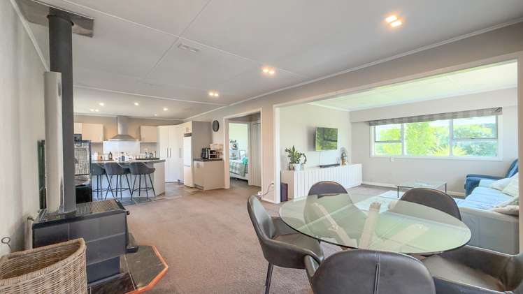 376 State Highway 25 Waitakaruru_16