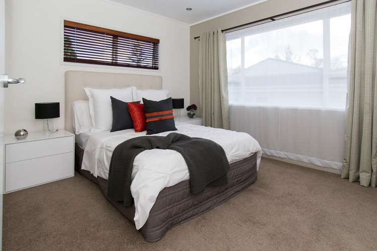 6 Hartles Place Mellons Bay_10