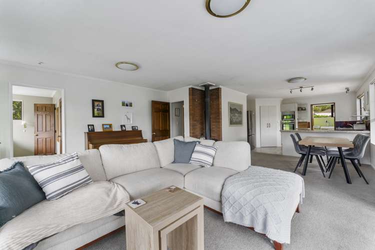 168 Waikawa Road Picton_5