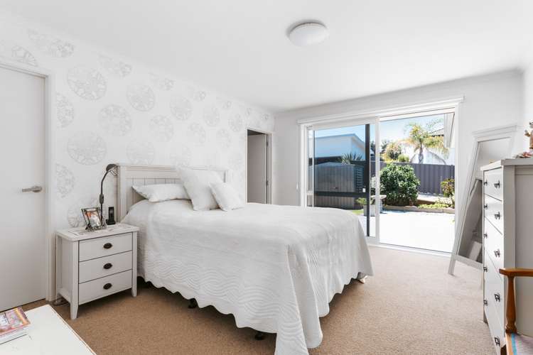 19 Omega Place Coastlands_8